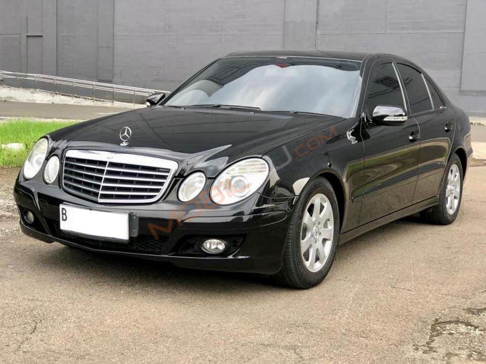 Mobil Mercedes-Benz E-Class 2007