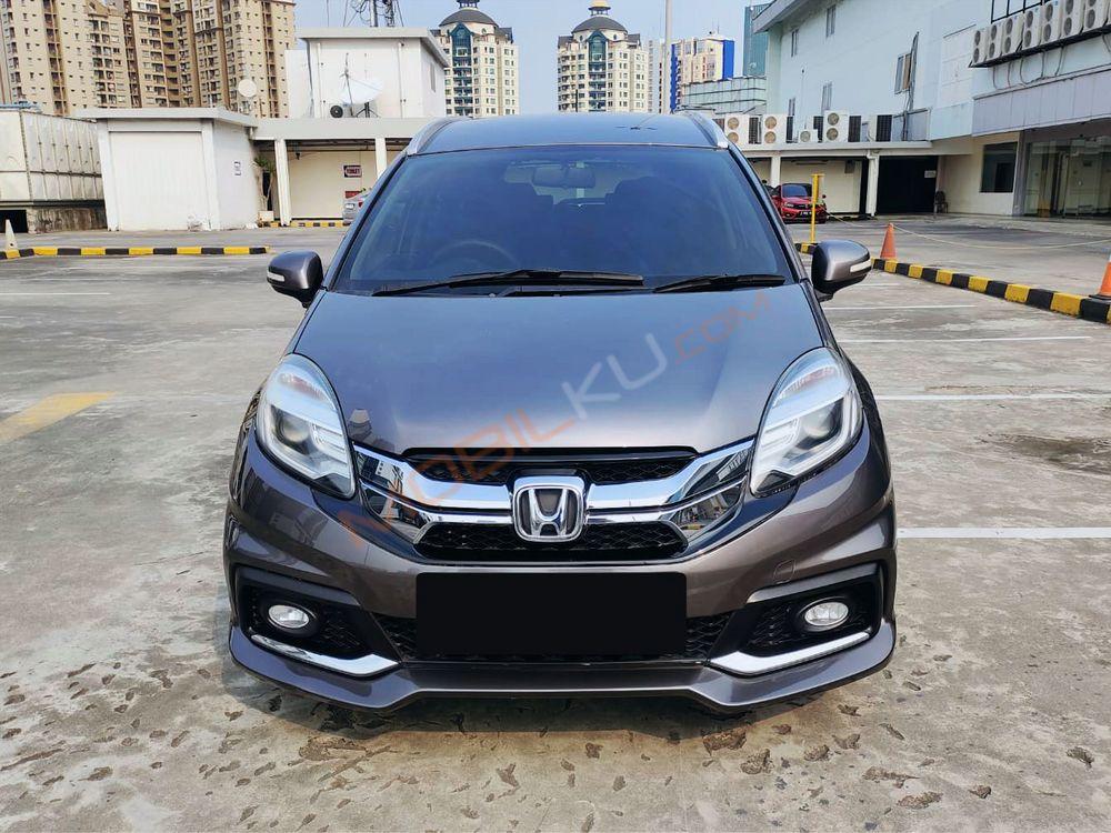 Mobil Honda Mobilio 2015