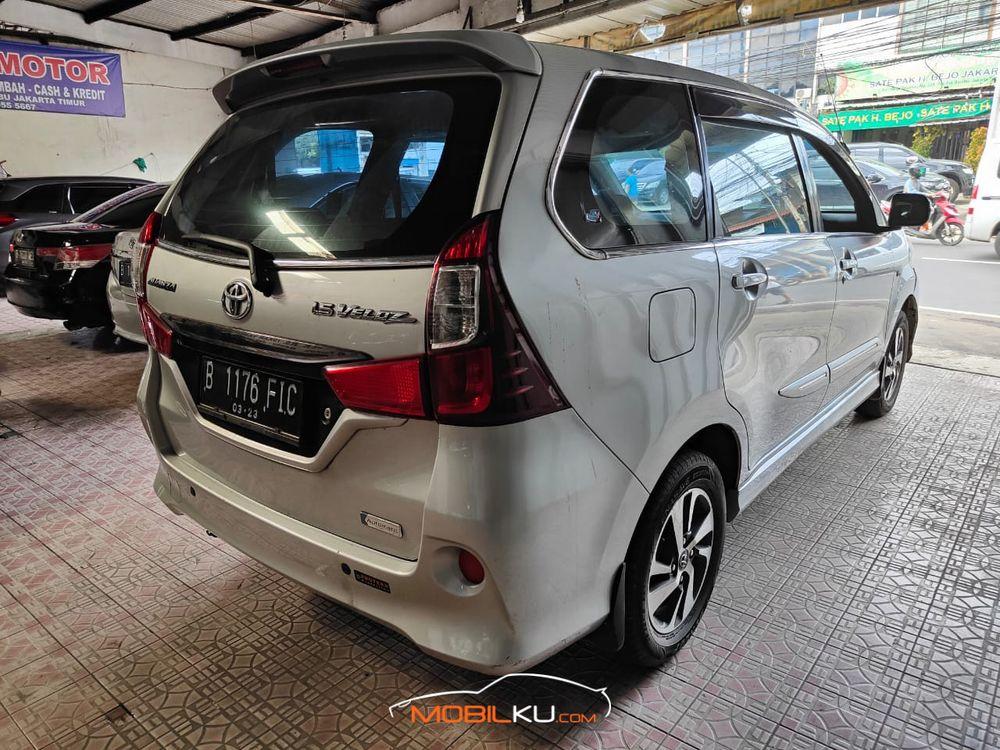 Mobil Toyota Avanza 2018