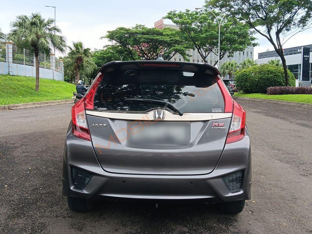 Mobil Honda Jazz 2015