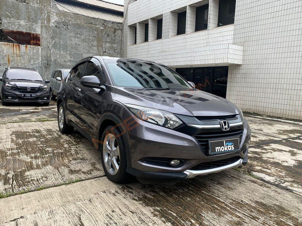 Mobil Honda HR-V 2015