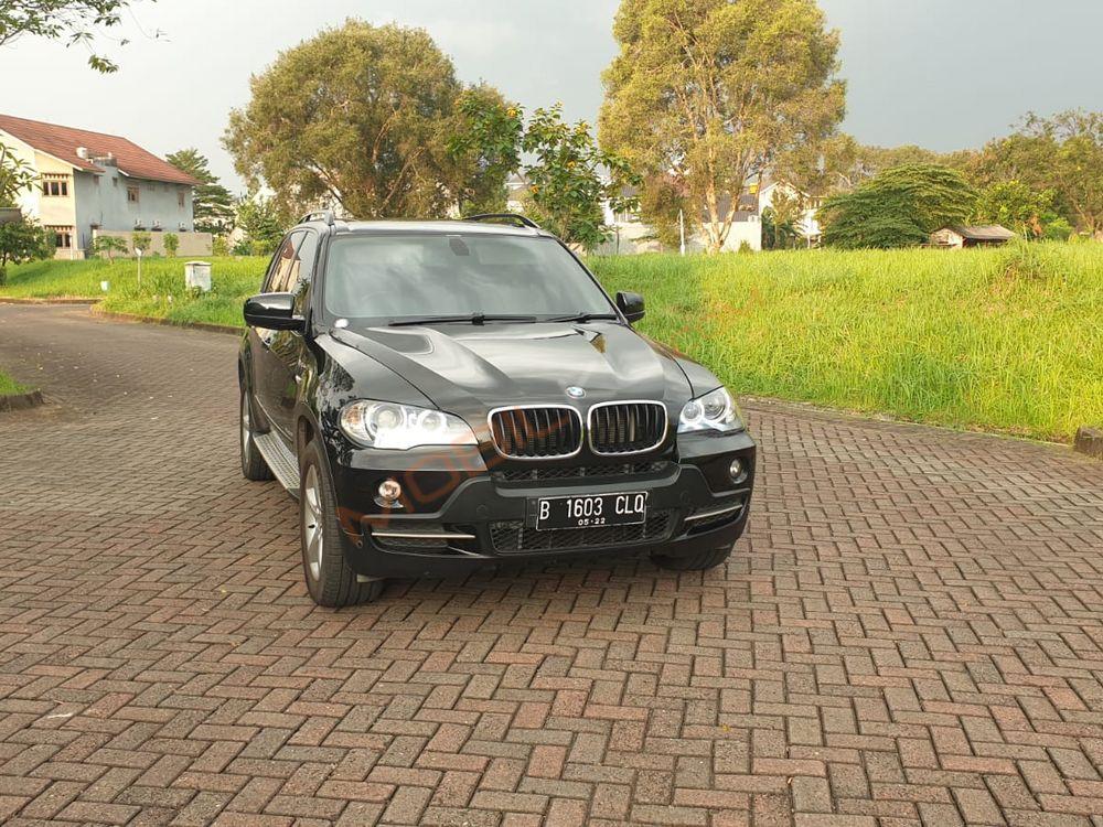 Mobil BMW X5 2009