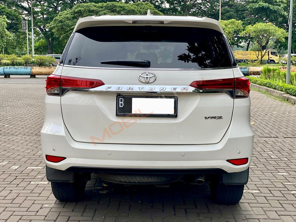 Mobil Toyota Fortuner 2017