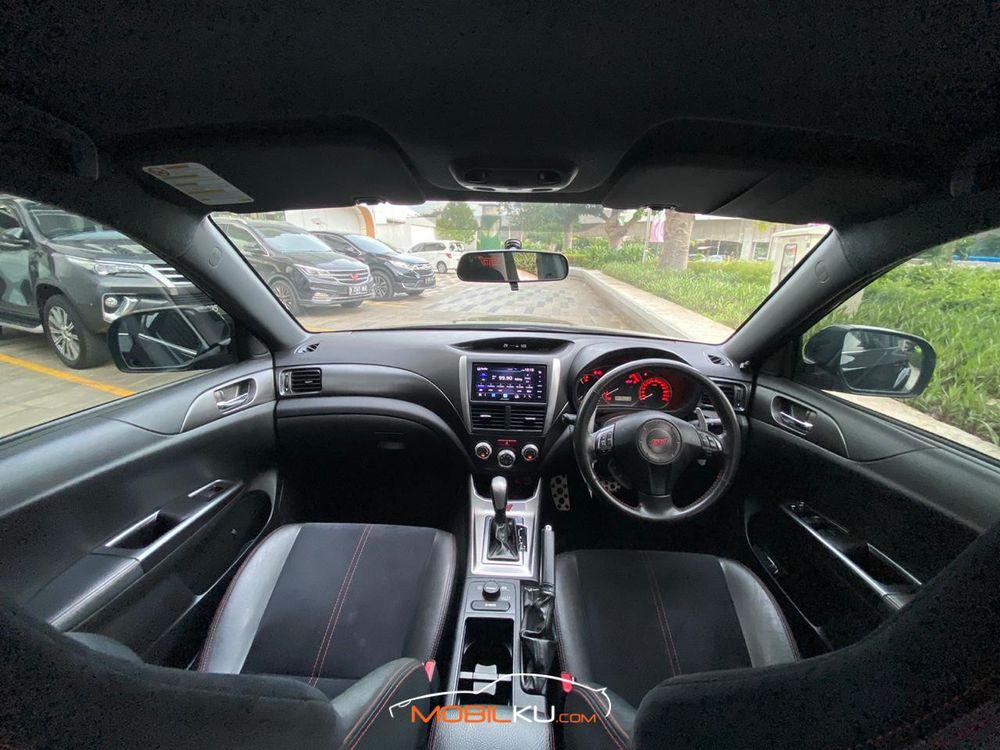 Mobil Subaru Impreza 2013