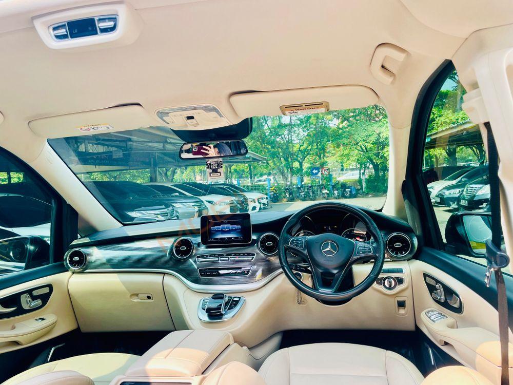 Mobil Mercedes-Benz V-Class 2019