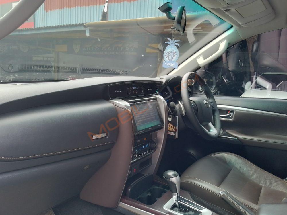Mobil Toyota Fortuner 2019