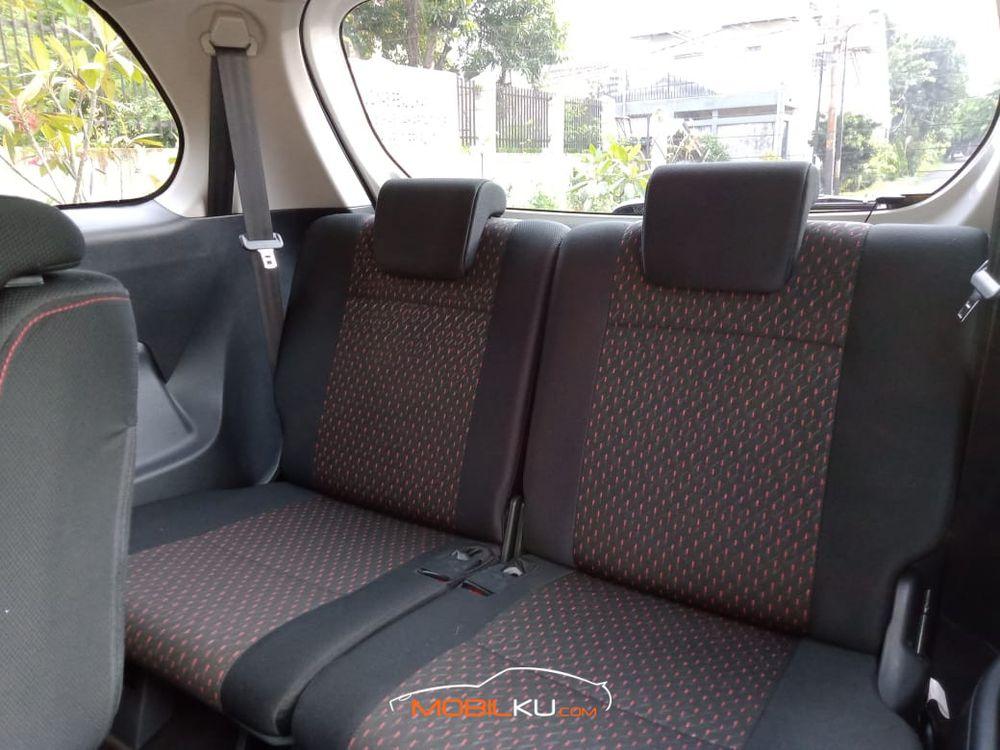 Mobil Toyota Avanza 2019