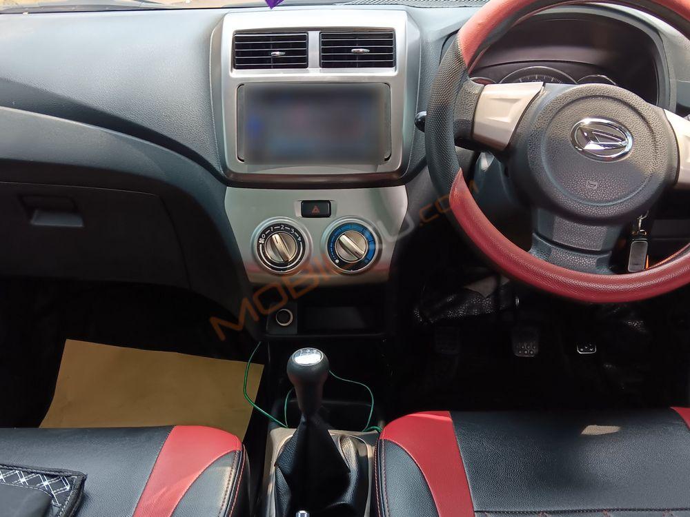 Mobil Daihatsu Ayla 2015