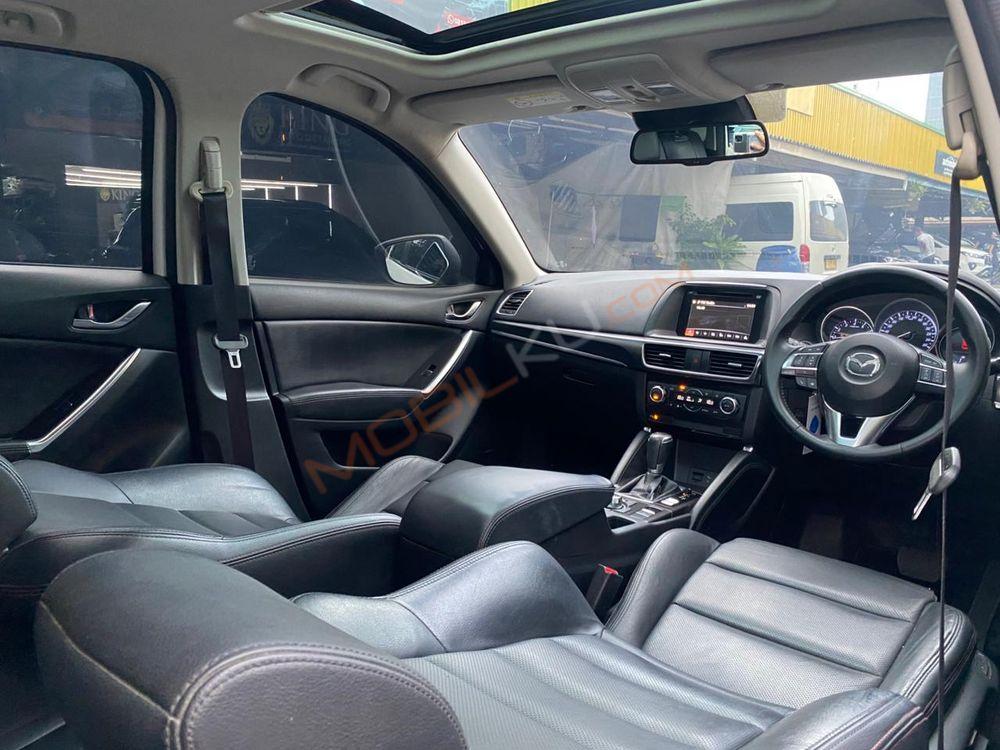 Mobil Mazda CX-5 2016