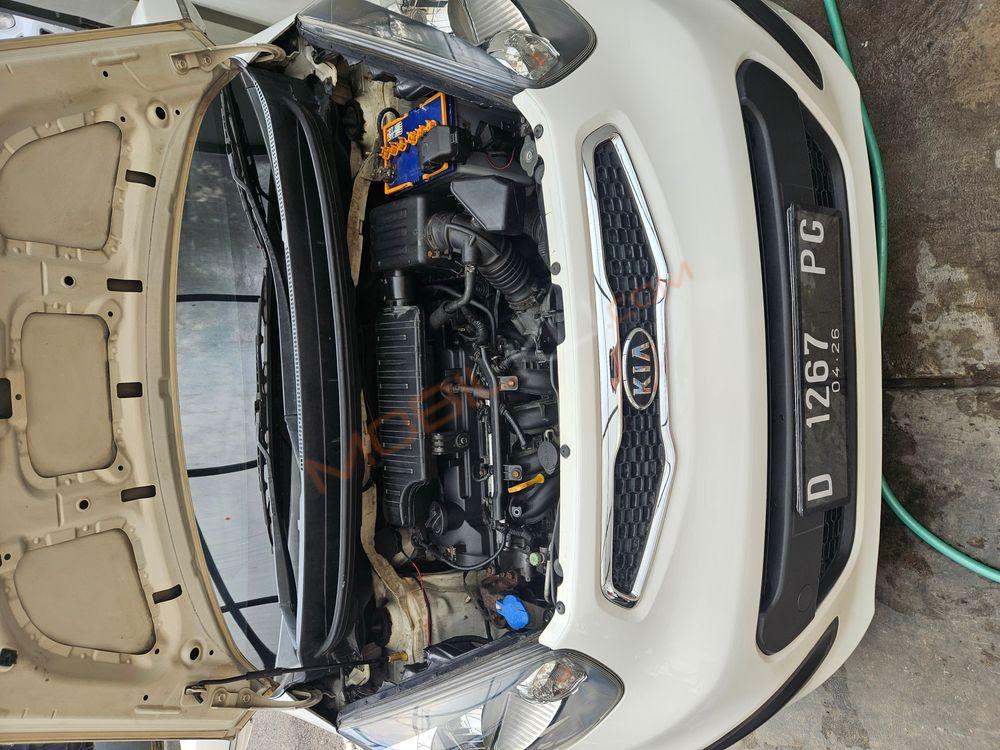 Mobil Kia Picanto 2011