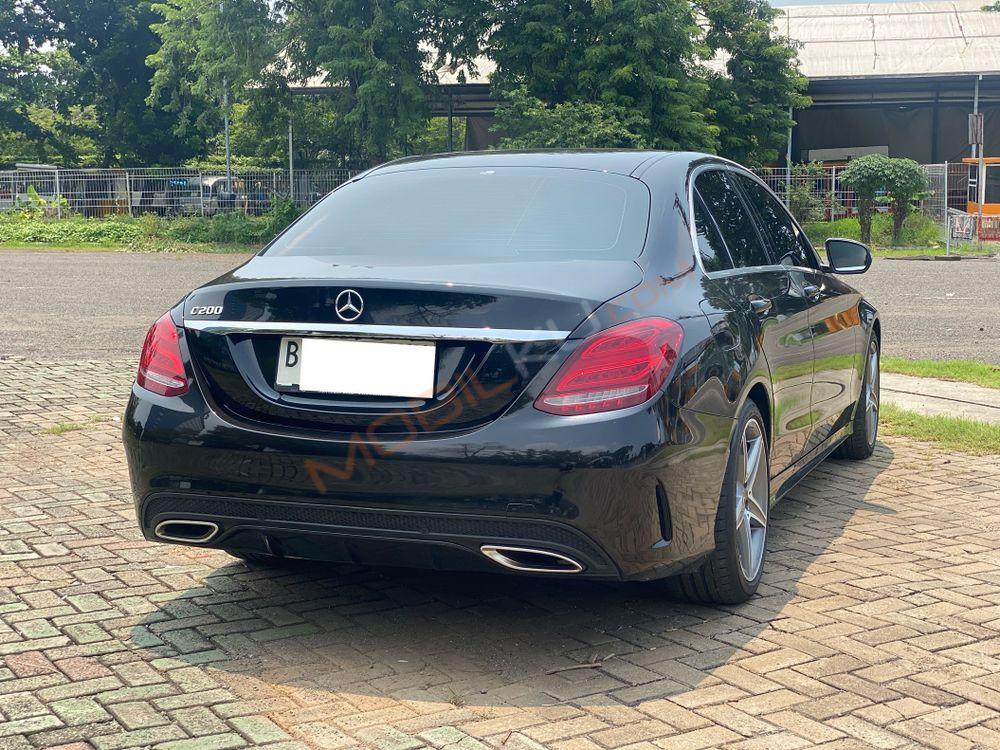 Mobil Mercedes-Benz C-Class 2018