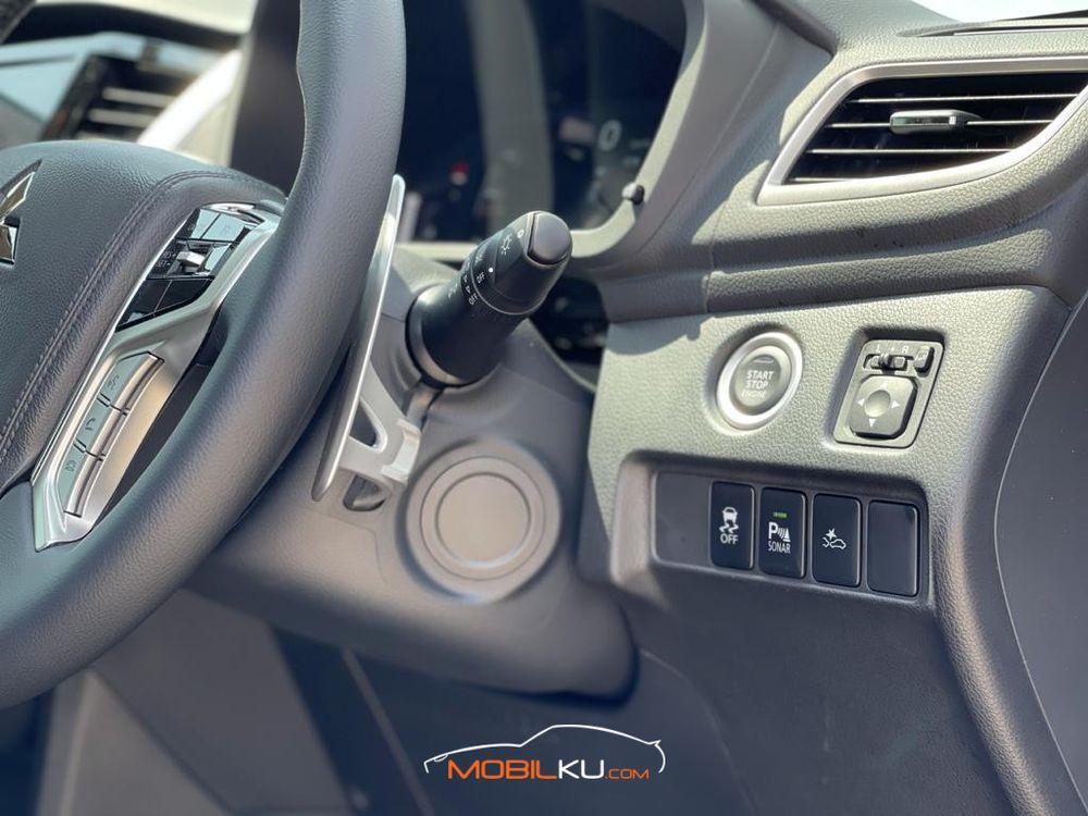 Mobil Mitsubishi Pajero Sport 2021