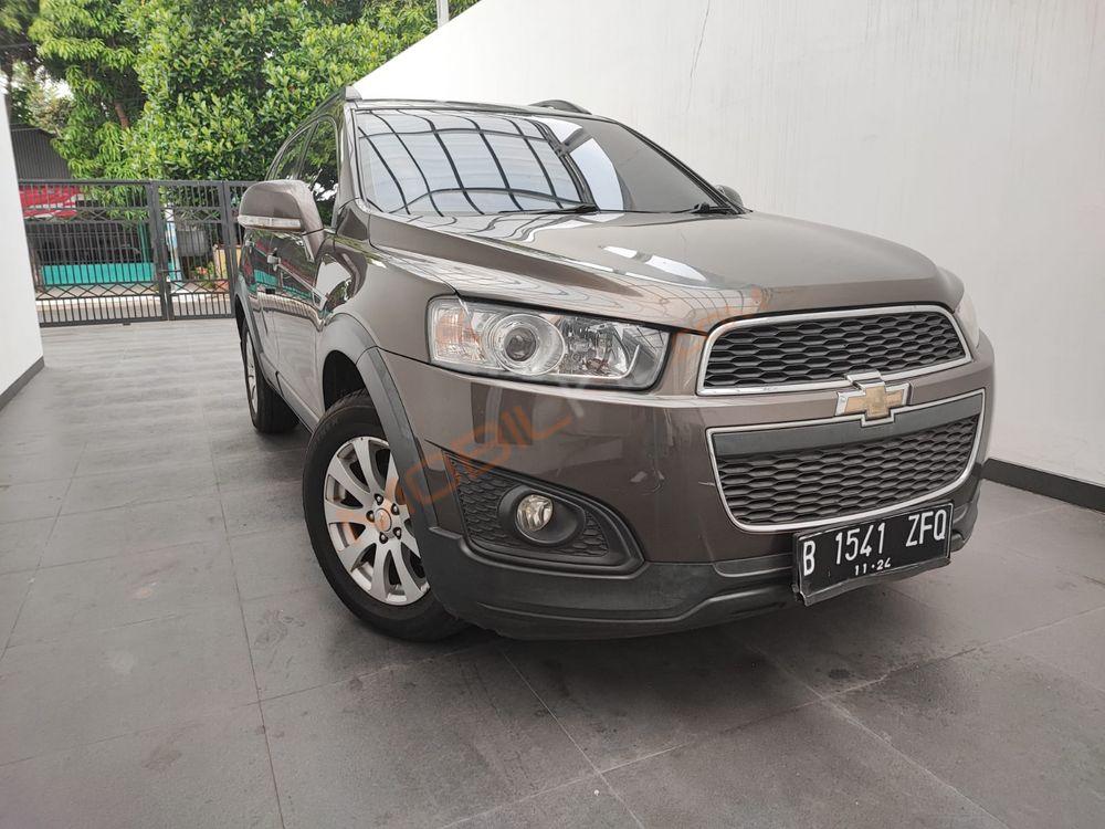 Mobil Chevrolet Captiva 2014