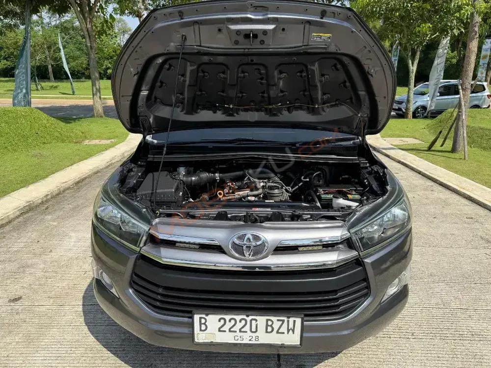 Mobil Toyota Kijang Innova 2018