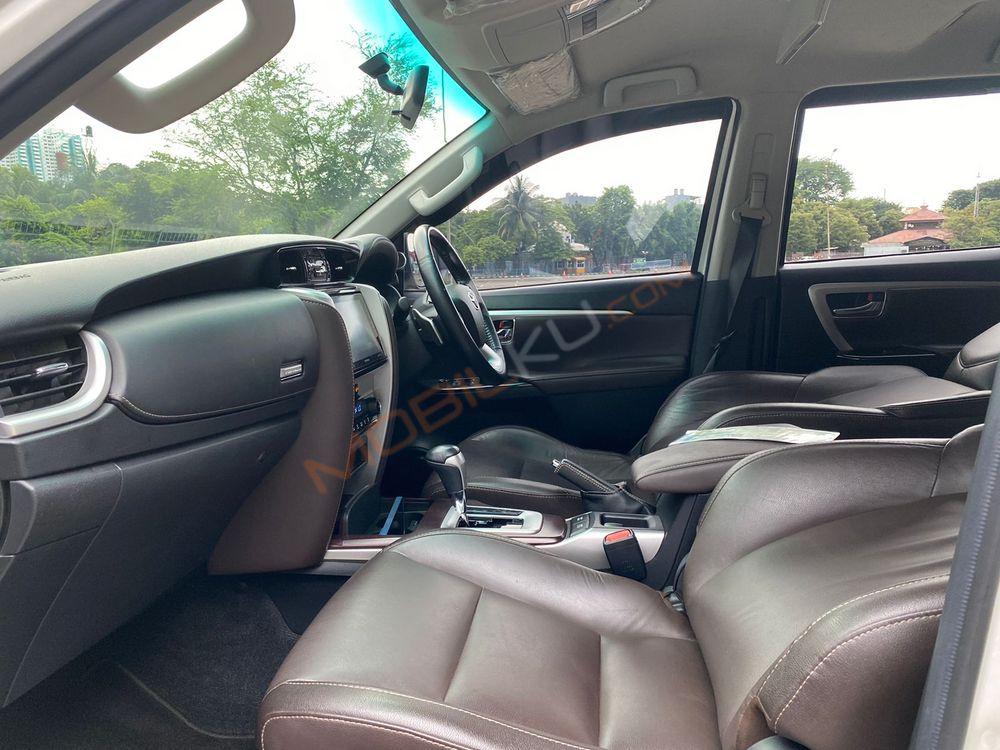 Mobil Toyota Fortuner 2016