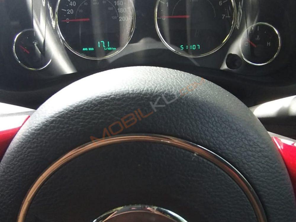 Mobil Jeep Wrangler 2012