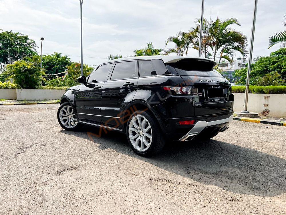 Mobil Range Rover Evoque 2015