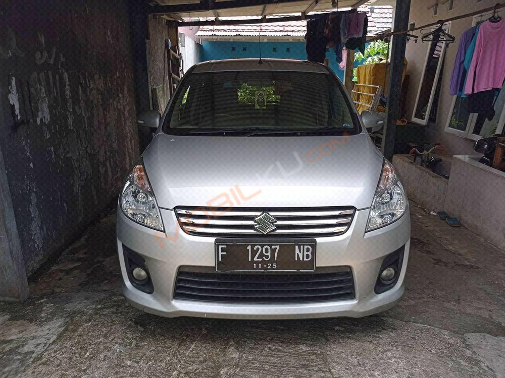 Mobil Suzuki Ertiga 2015