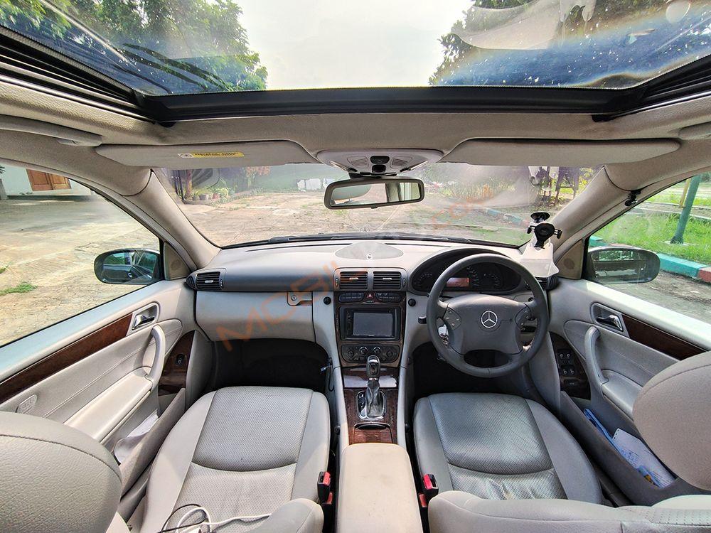 Mobil Mercedes-Benz C-Class 2003