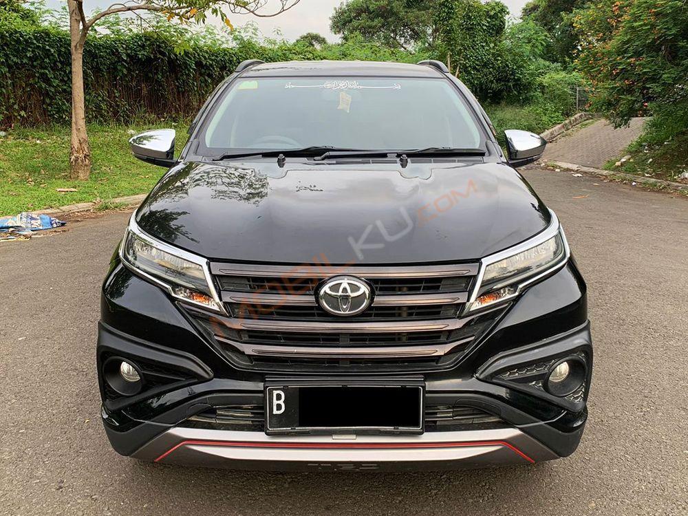 Mobil Toyota Rush 2018