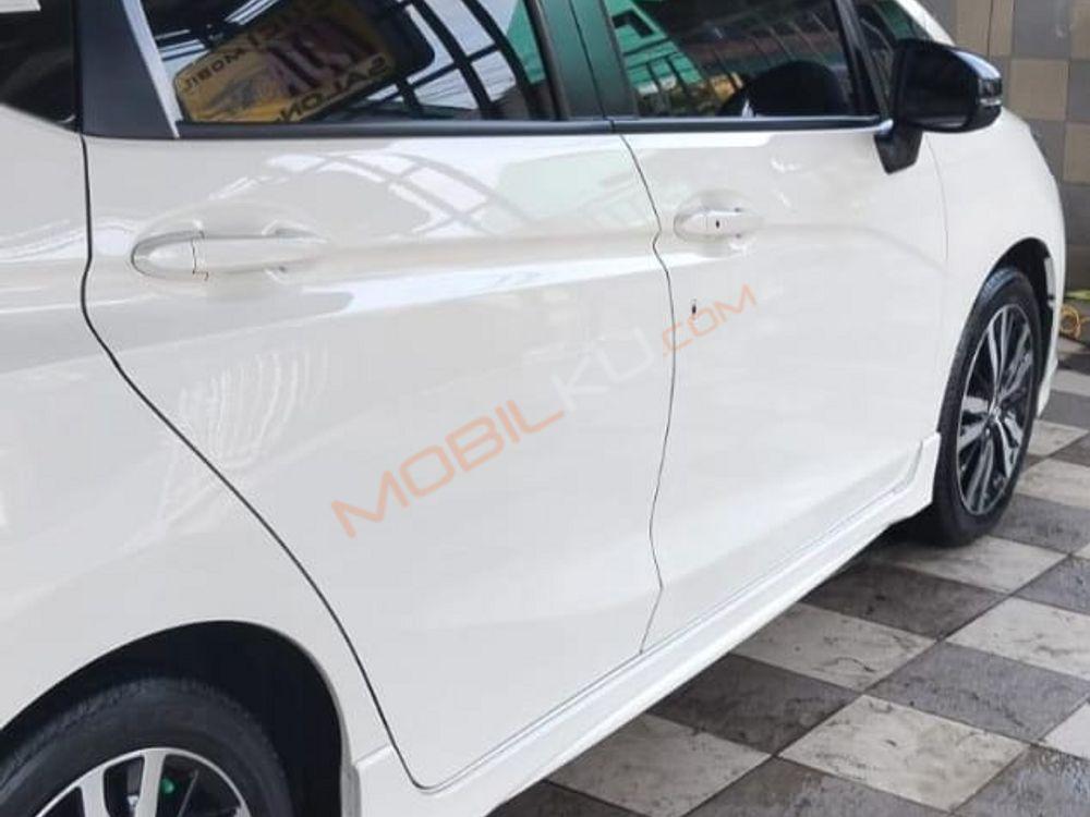 Mobil Honda Jazz 2019
