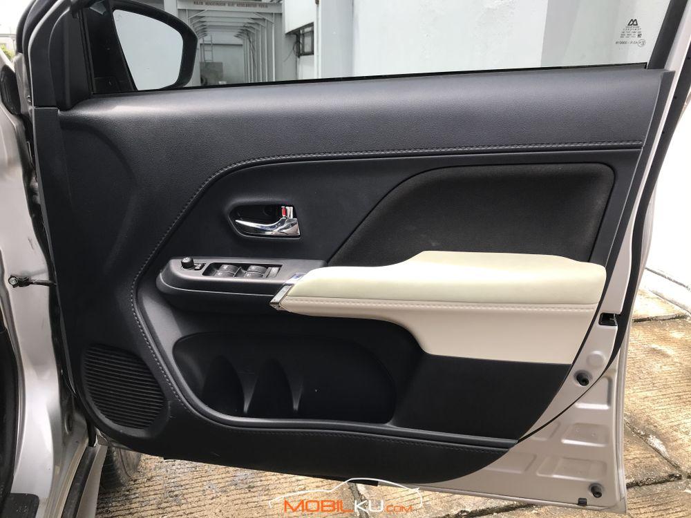 Mobil Toyota Rush 2019