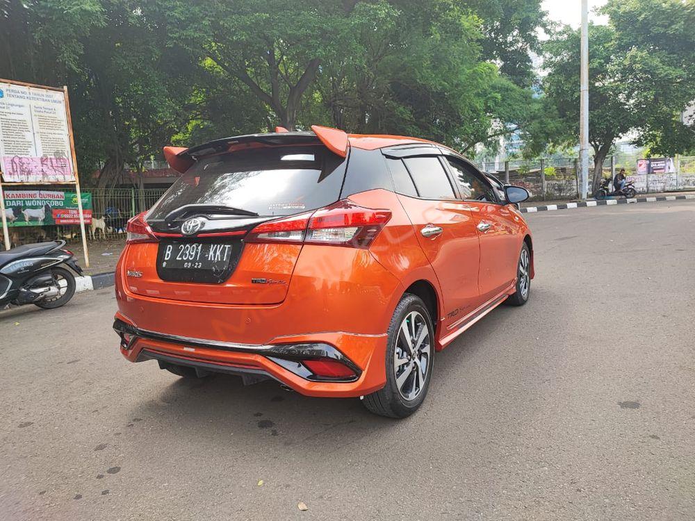 Mobil Toyota Yaris 2019