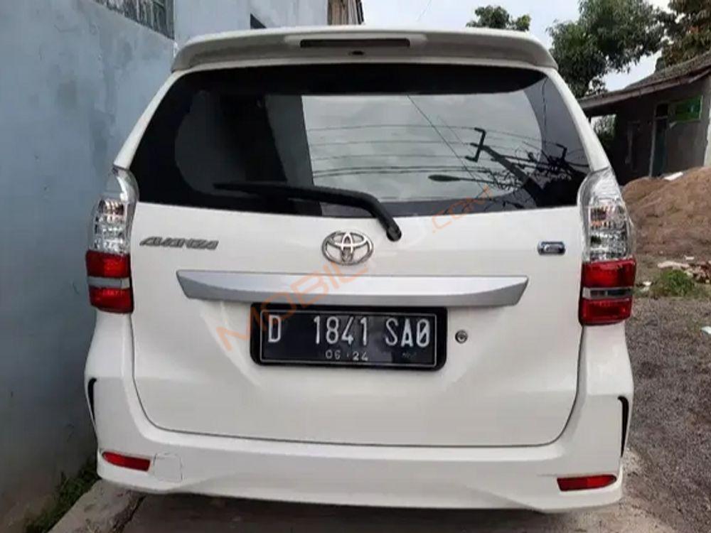Mobil Toyota Avanza 2019