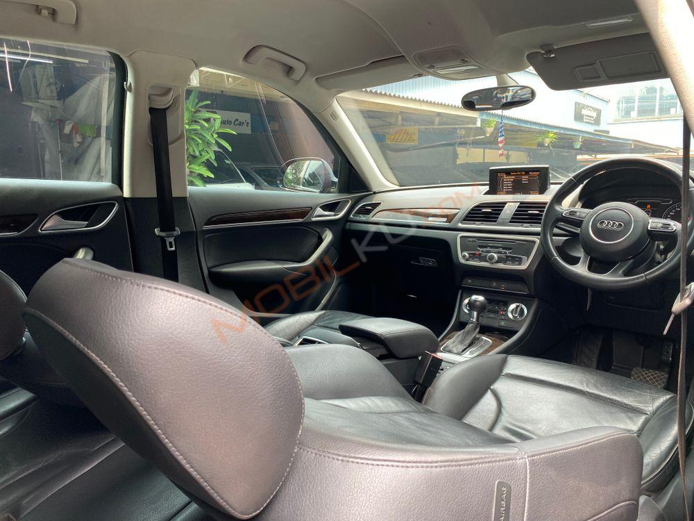 Mobil Audi Q3 2014