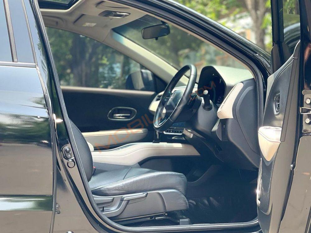 Mobil Honda HR-V 2016