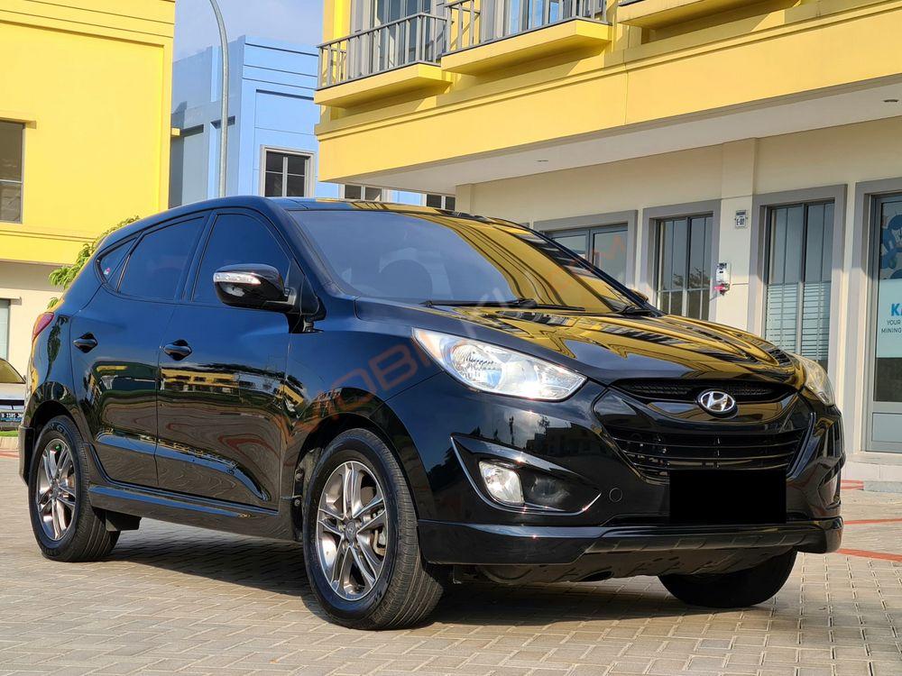 Mobil Hyundai Tucson 2013