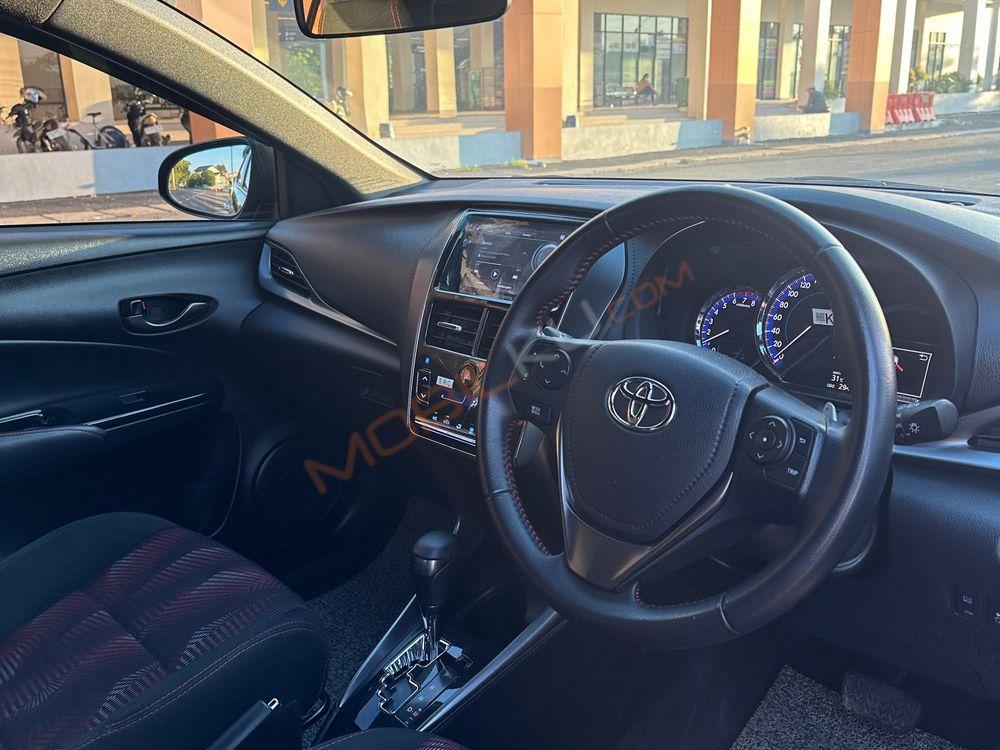 Mobil Toyota Yaris 2020