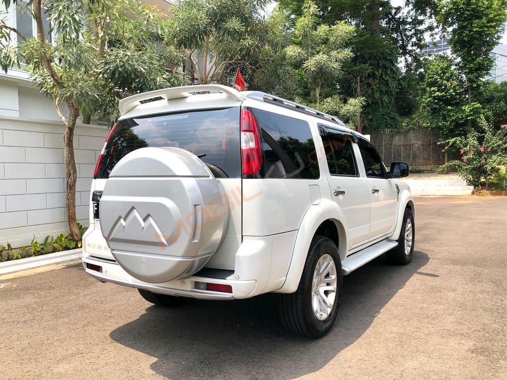 Mobil Ford Everest 2014