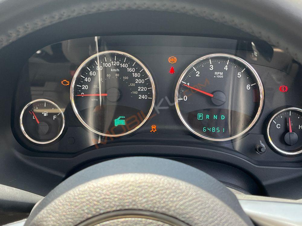 Mobil Jeep Compass 2013