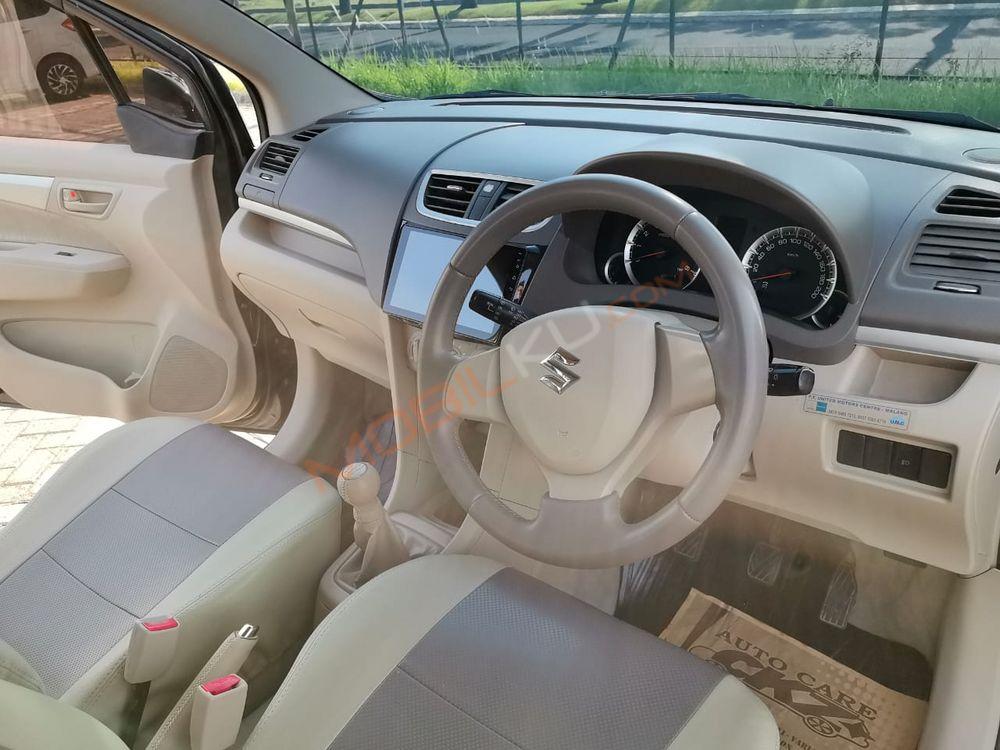 Mobil Suzuki Ertiga 2013