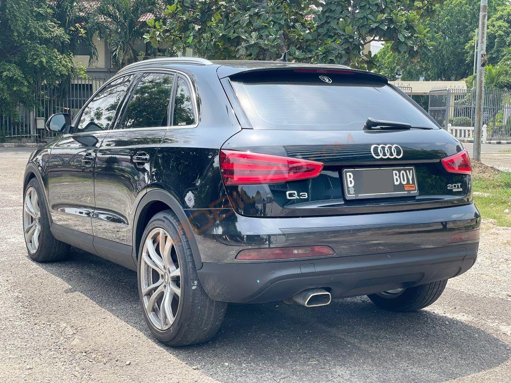 Mobil Audi Q3 2014