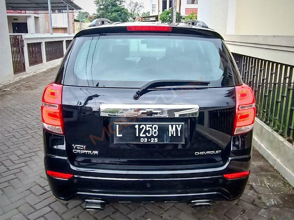 Mobil Chevrolet Captiva 2015