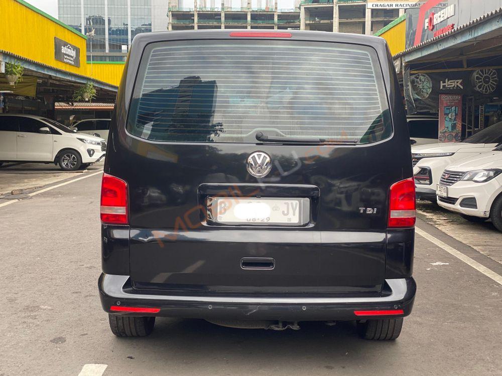 Mobil Volkswagen Caravelle 2014