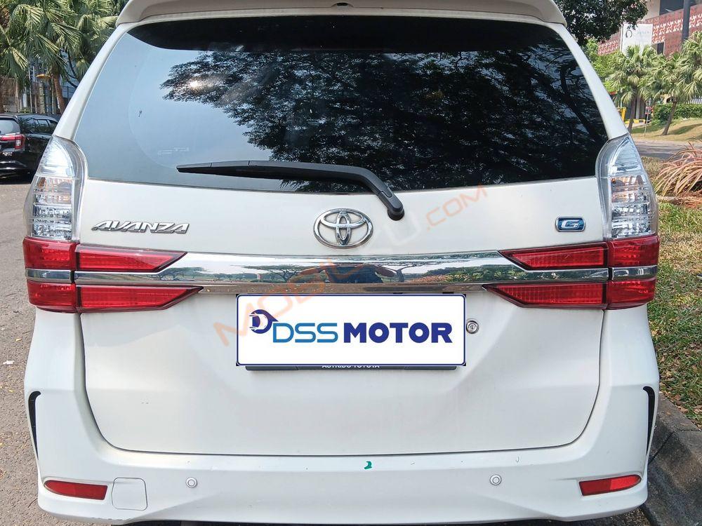 Mobil Toyota Avanza 2021