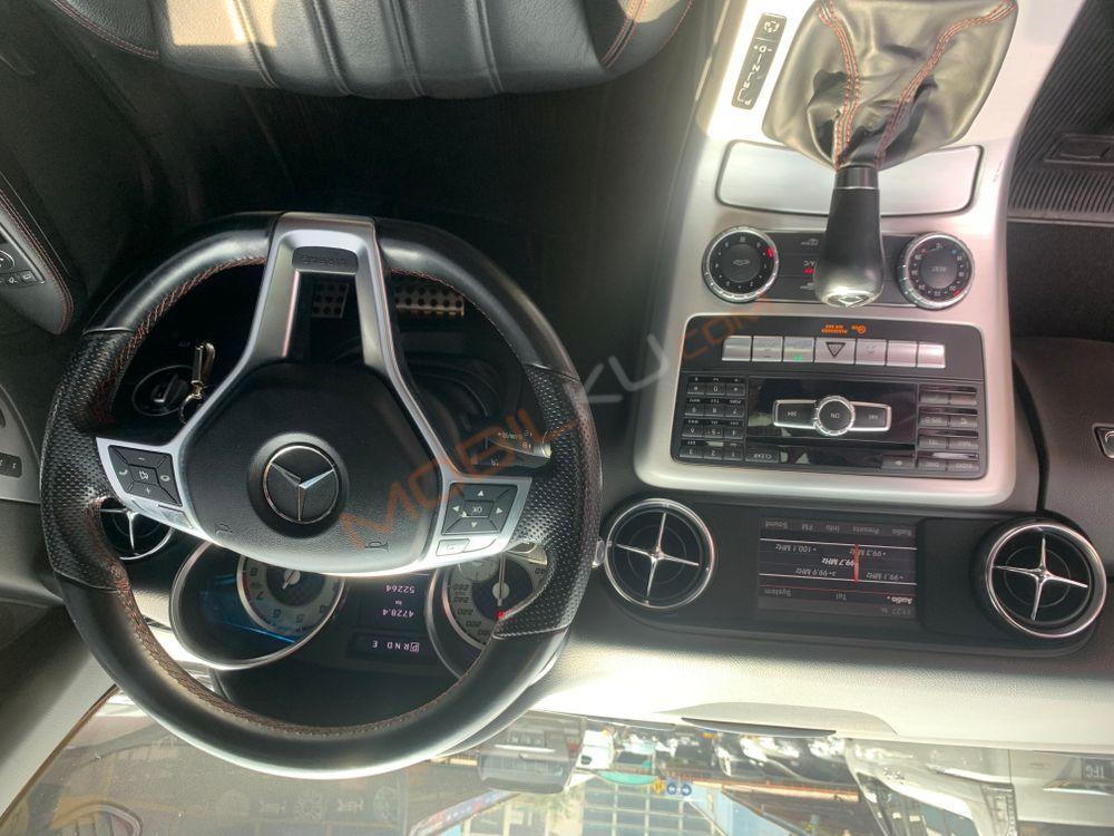 Mobil Mercedes-Benz SLK 2013