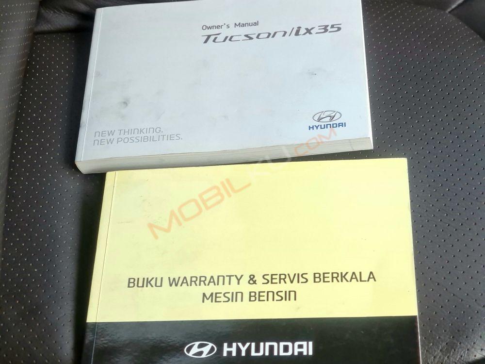 Mobil Hyundai Tucson 2013