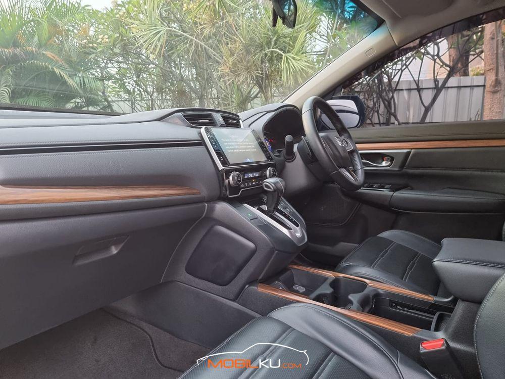 Mobil Honda CR-V 2018