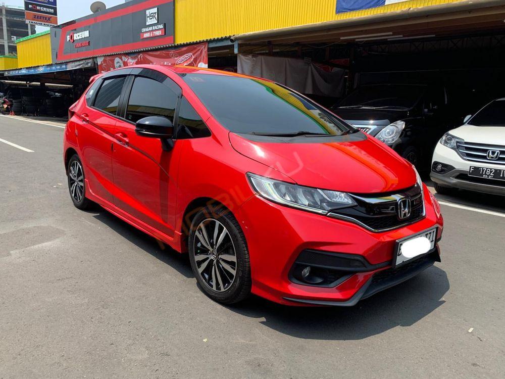 Mobil Honda Jazz 2018