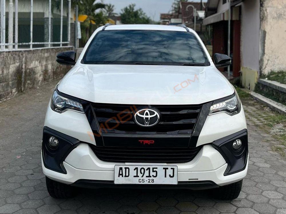Mobil Toyota Fortuner 2018
