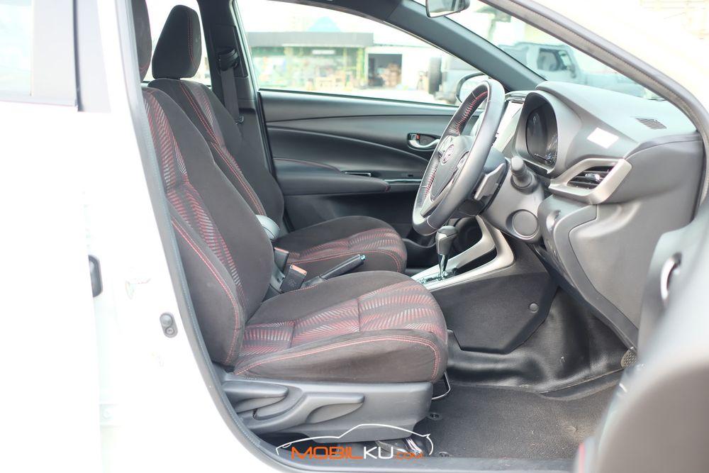 Mobil Toyota Yaris 2019