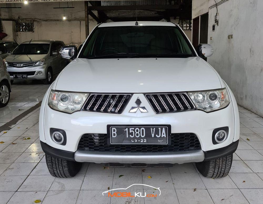 Mobil Mitsubishi Pajero Sport 2012