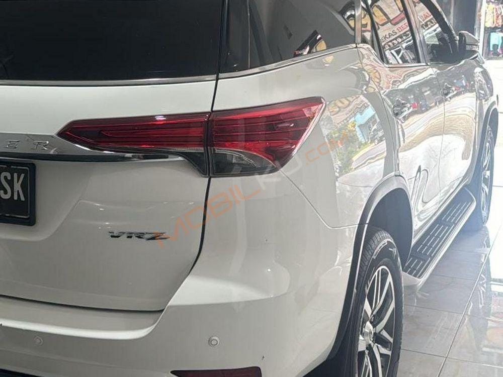Mobil Toyota Fortuner 2019