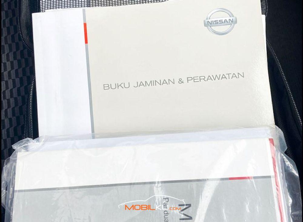 Mobil Nissan March 2017