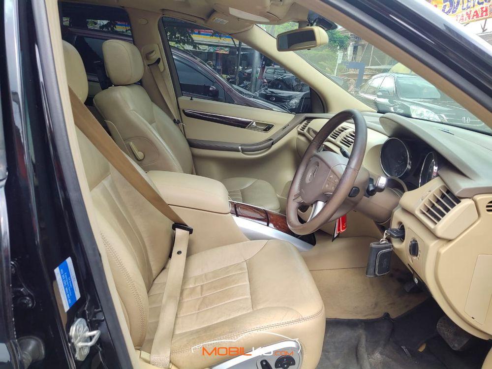 Mobil Mercedes-Benz R-Class 2007