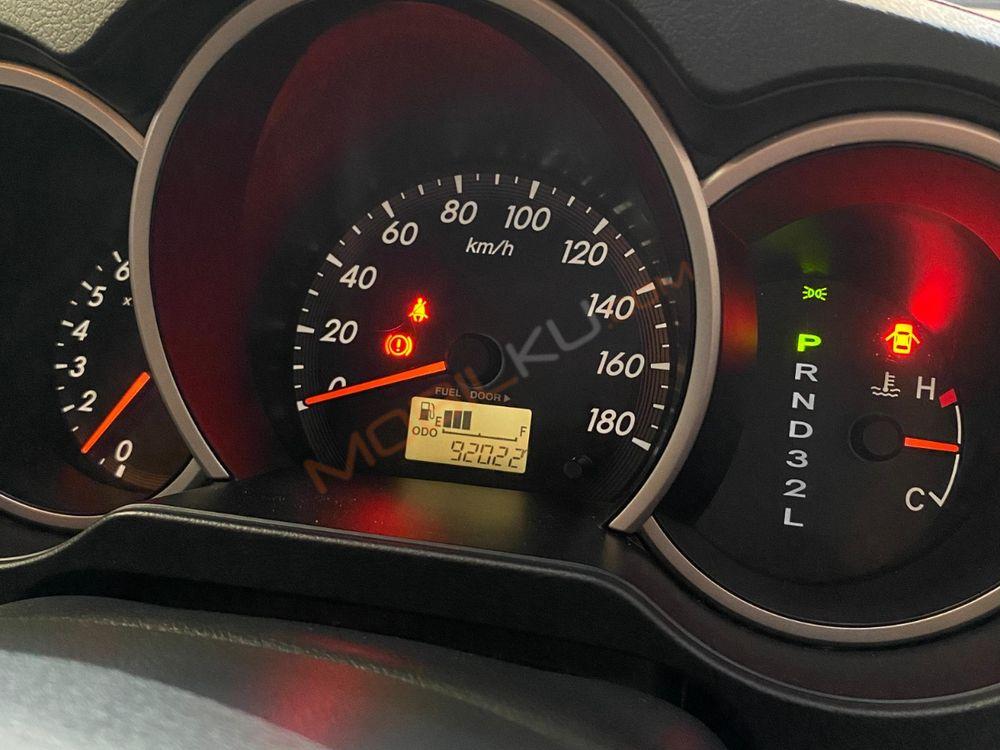 Mobil Daihatsu Terios 2014